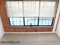 Tindeco Wharf Apartments in Baltimore, MD - Foto de edificio - Interior Photo