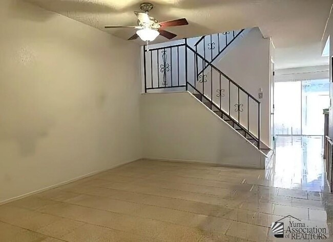 2045 S 14th Ave in Yuma, AZ - Building Photo - Building Photo