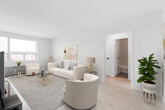 3 Swift Drive in Toronto, ON - Building Photo - Building Photo