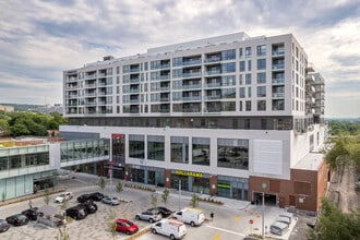 Cornelius in Montréal, QC - Building Photo - Building Photo