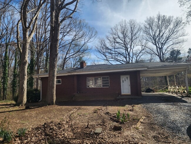 property at 11044 Randleman Rd