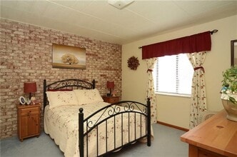 1045 Turnpike St in Beaver, PA - Building Photo - Interior Photo