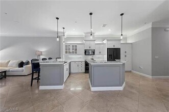 8601 Piazza Del Lago Cir in Estero, FL - Building Photo - Building Photo