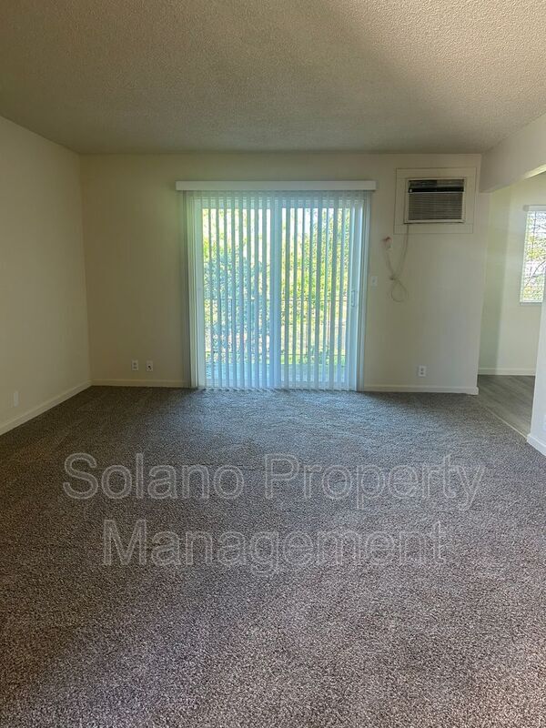 766 E Tabor Ave in Fairfield, CA - Building Photo - Building Photo