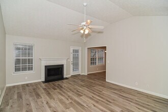 3221 Lexmark Cir in Murfreesboro, TN - Building Photo - Building Photo