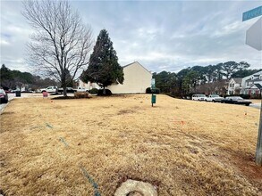 2651 Waverly Hills Dr in Lawrenceville, GA - Foto de edificio - Building Photo