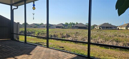 13407 Crest Lake Dr in Hudson, FL - Building Photo - Building Photo