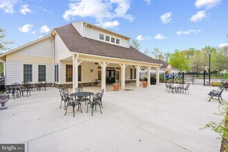16316 Sandy Ridge Ct in Woodbridge, VA - Building Photo - Building Photo