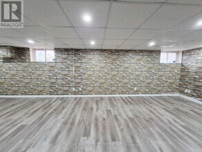 239 Elmwood Ave in Richmond Hill, ON - Building Photo - Building Photo