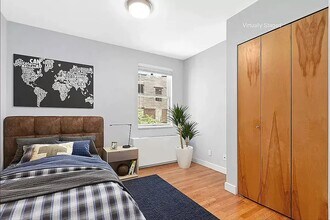 54 Spring St in New York, NY - Foto de edificio - Building Photo