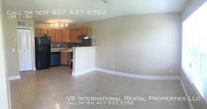 4724 Walden Cir in Orlando, FL - Building Photo - Building Photo