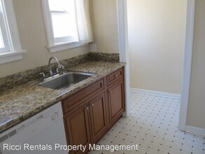 817 E Palm Ave in Orange, CA - Building Photo - Building Photo