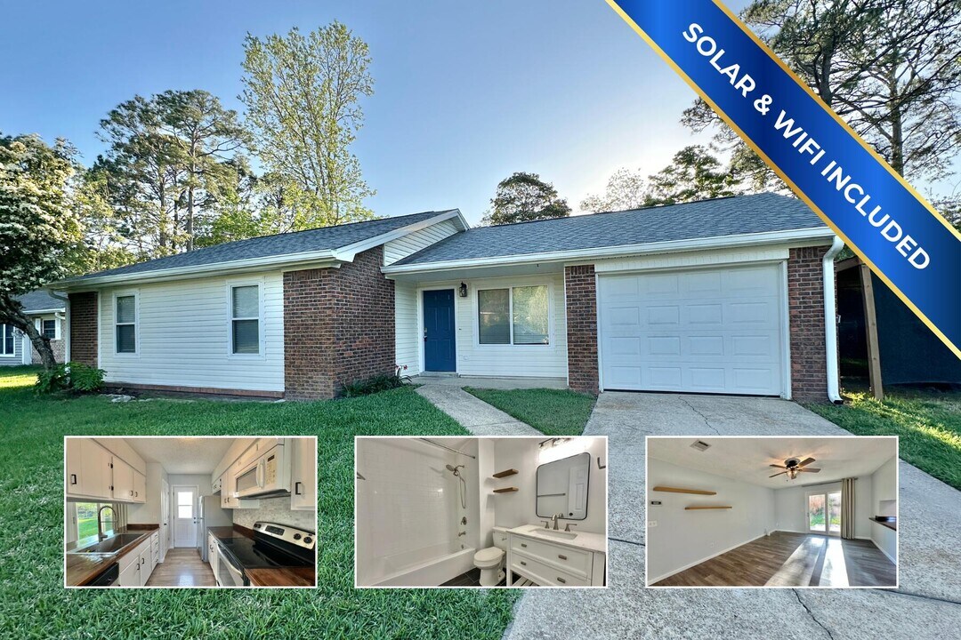 1104 Greentree Ct in Fort Walton Beach, FL - Building Photo