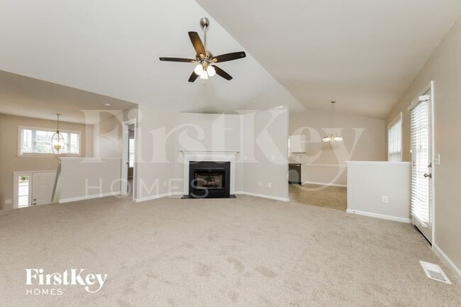 2435 Wynbrook Dr in Winston-Salem, NC - Building Photo - Building Photo