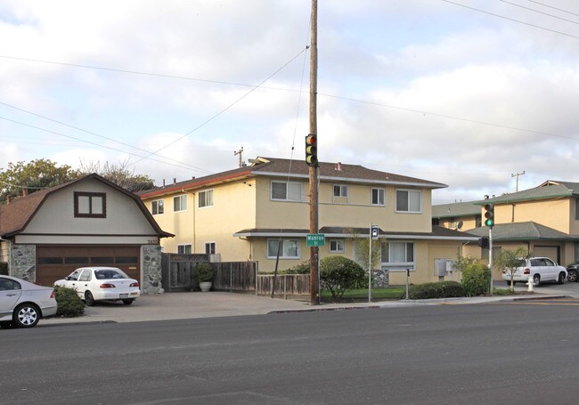 3434 Monroe St in Santa Clara, CA - Building Photo - Building Photo