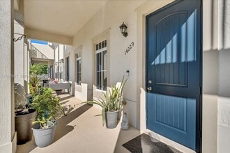 14229 SW 274th St in Homestead, FL - Building Photo - Building Photo