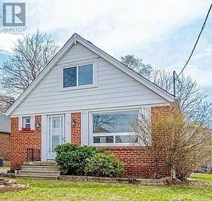 property at 19 Westchester Rd