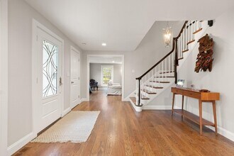 25 Saddle Club Rd in Lexington, MA - Building Photo - Building Photo