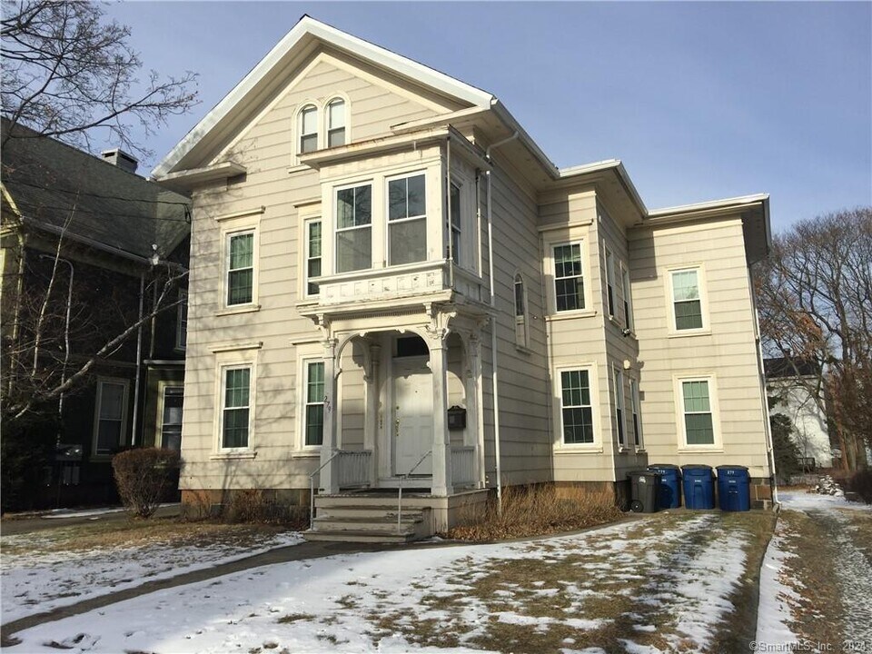 279 Humphrey St, Unit 2 in New Haven, CT - Building Photo
