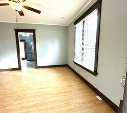 408 S Gardiner Ave in Rockford, IL - Building Photo - Building Photo