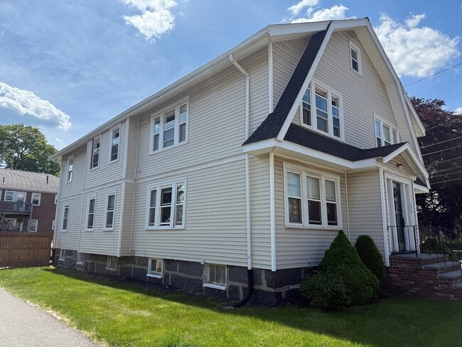 545 Hancock St in Quincy, MA - Building Photo - Building Photo