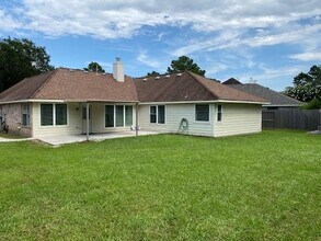 20323 Eden Pines in Spring, TX - Building Photo - Building Photo