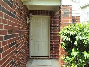 7411 Village Lake Dr in Cypress, TX - Building Photo - Building Photo