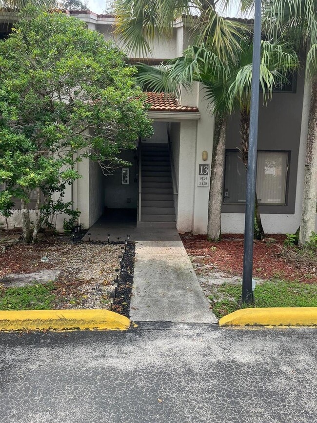 8430 Coral Lake Way in Coral Springs, FL - Building Photo - Building Photo