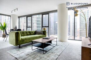 210 N Wells St, Unit FL19-ID271 in Chicago, IL - Building Photo