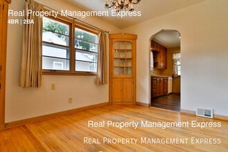 Beautiful 4 bedroom 2 bathroom single fami in Sioux Falls, SD - Building Photo - Building Photo