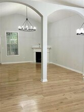 6834 White Walnut Way in Braselton, GA - Building Photo - Building Photo