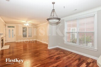 128 Kensington St in Mooresville, NC - Foto de edificio - Building Photo