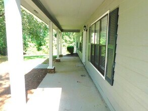 5502 Jamestowne Ct in Powder Springs, GA - Building Photo - Building Photo