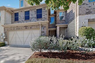 2584 Jackson Dr in Lewisville, TX - Building Photo - Building Photo