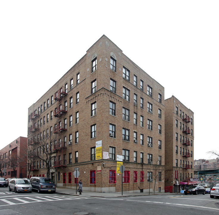 1265 Gerard Ave in Bronx, NY - Building Photo