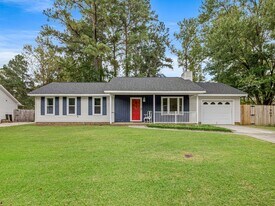 119 Spring Dr in Jacksonville, NC - Building Photo