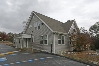 Sweetbay Apartments in East Ridge, TN - Building Photo - Building Photo