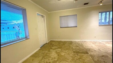 1856 NE 46th St, Unit F8F in Fort Lauderdale, FL - Building Photo - Building Photo