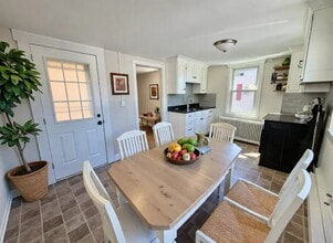20 W Gramby St in Manheim, PA - Building Photo - Building Photo