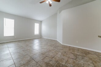 1336 25th Ave SW in Vero Beach, FL - Building Photo - Building Photo
