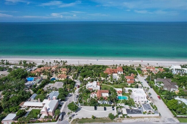 1031 10th St W in Boca Grande, FL - Building Photo - Building Photo