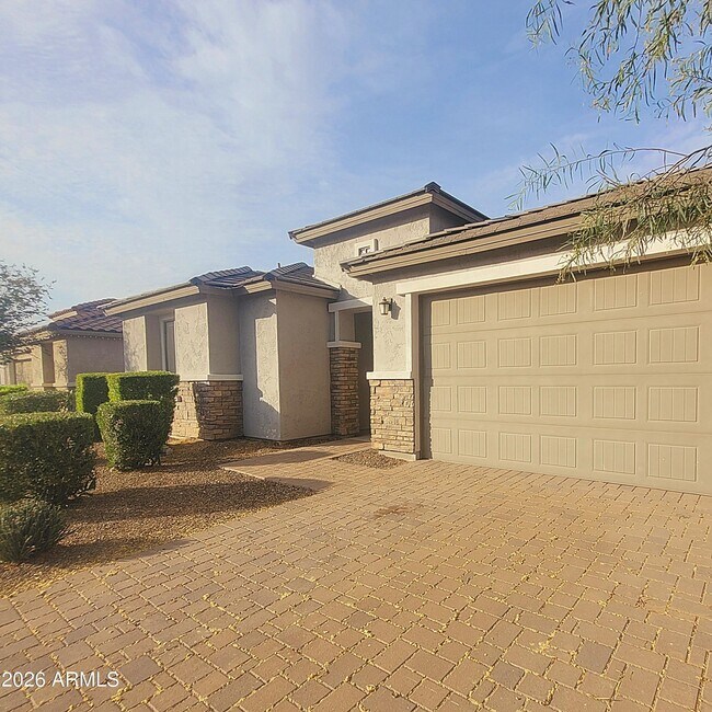 25932 W Firehawk Dr in Buckeye, AZ - Building Photo - Building Photo