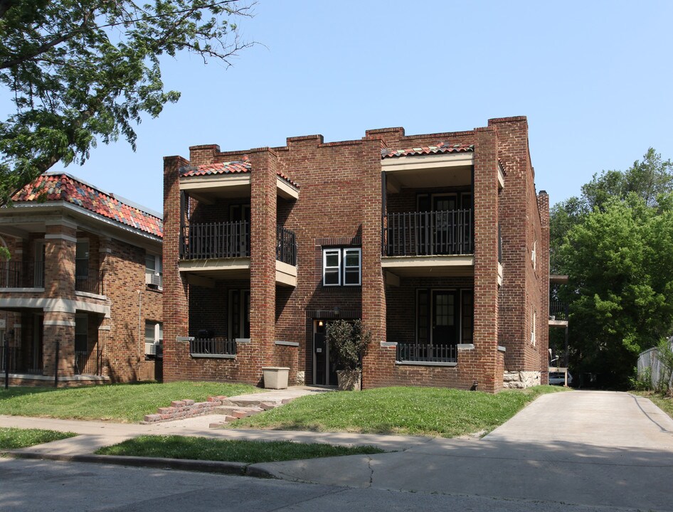 2733 Campbell St in Kansas City, MO - Foto de edificio