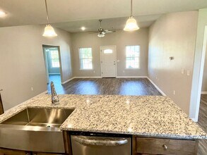 62 Huntington Bch St in Durant, OK - Building Photo - Building Photo
