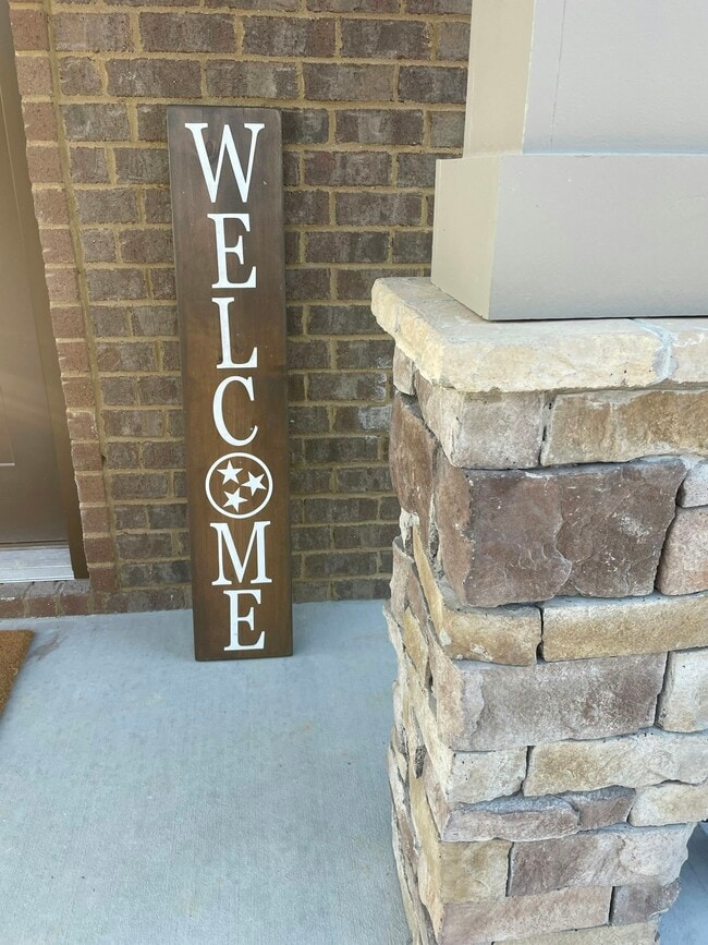 128 Sitz Dr in Manchester, TN - Building Photo - Building Photo