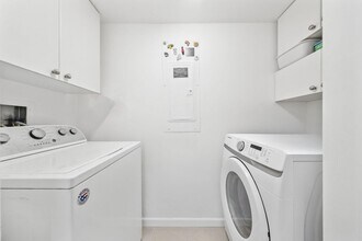 3020 NE 32nd Ave, Unit 903 in Fort Lauderdale, FL - Building Photo - Building Photo