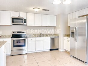2412 Alden Trace Blvd W in Jacksonville, FL - Building Photo - Building Photo