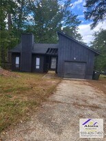 482 Corning Pl in Fayetteville, NC - Building Photo