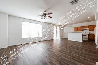 10417 W Windsor Ave in Avondale, AZ - Building Photo - Building Photo