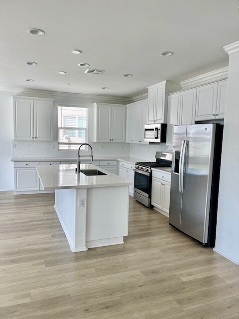 2538 Wild Rose St in Perris, CA - Building Photo